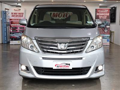 2014 Toyota Alphard - Thumbnail