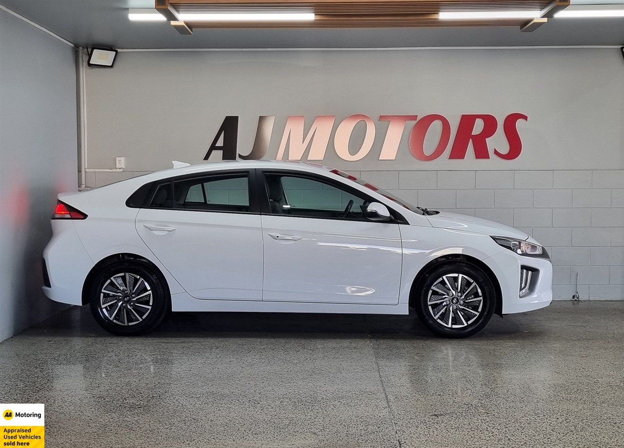 2022 Hyundai IONIQ