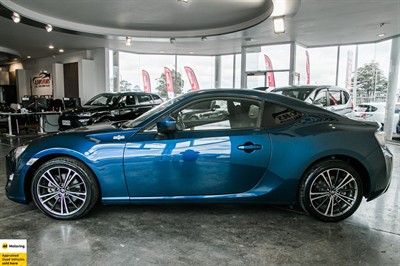 2014 Toyota 86 - Thumbnail