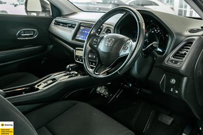 2015 Honda Vezel - Thumbnail