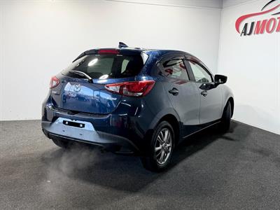 2017 Mazda Demio - Thumbnail