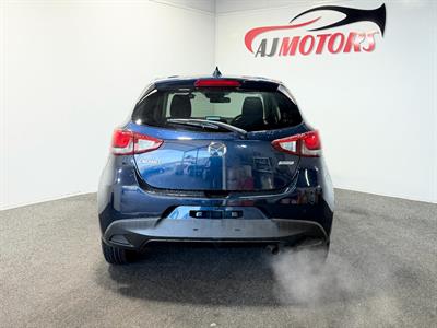 2017 Mazda Demio - Thumbnail