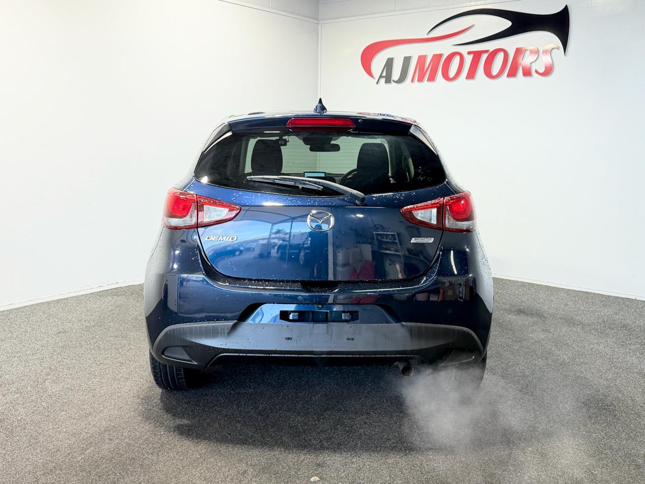 2017 Mazda Demio
