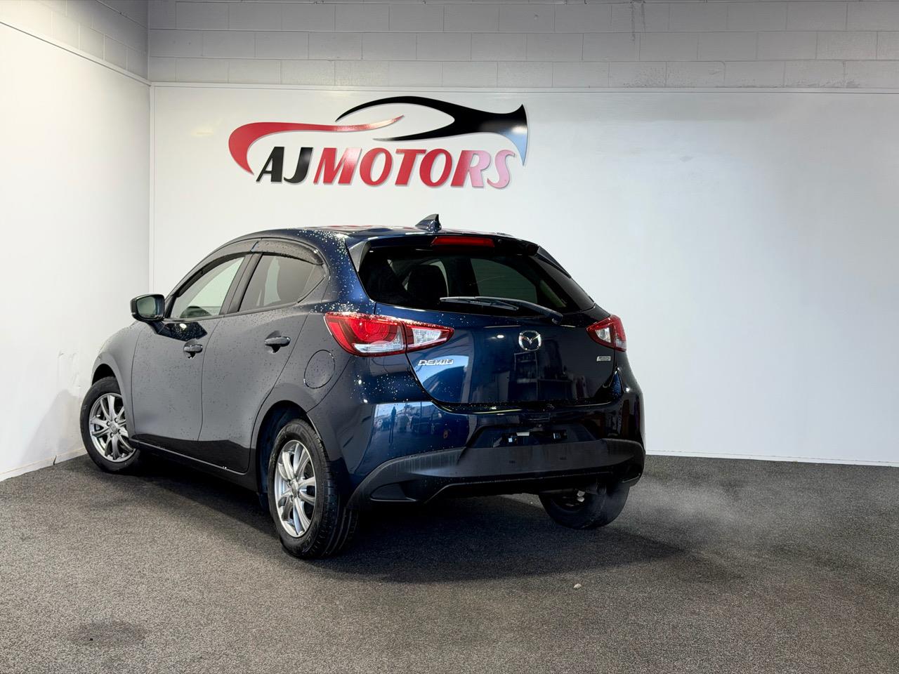 2017 Mazda Demio