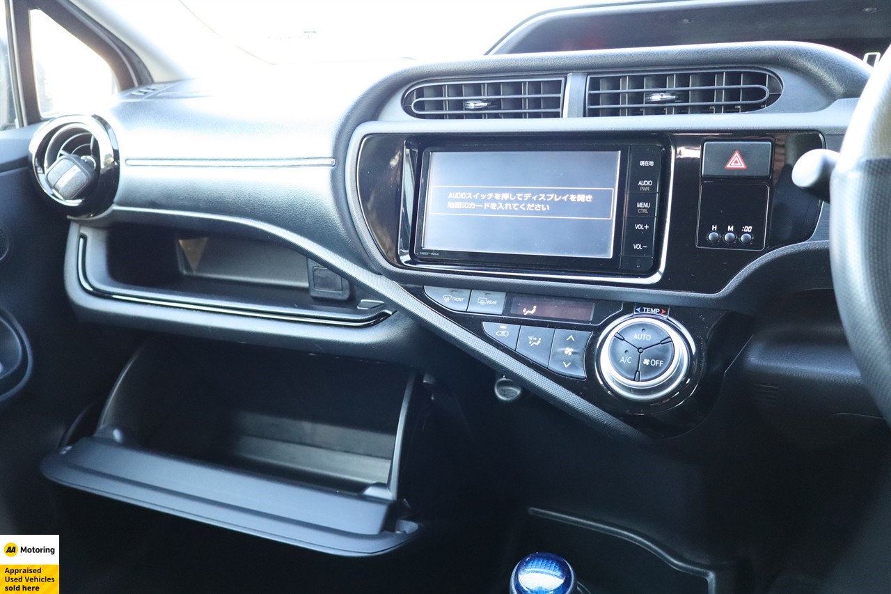 2015 Toyota Aqua
