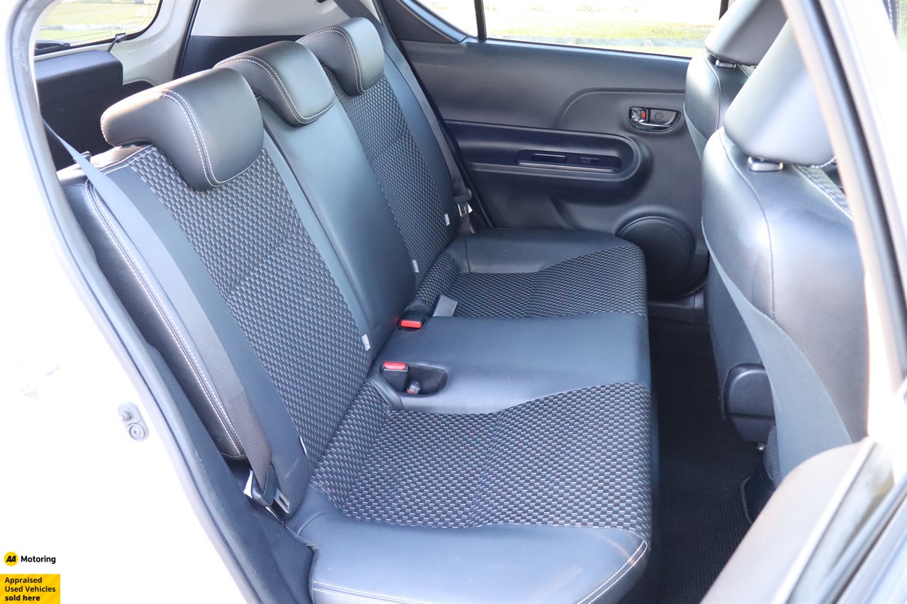 2015 Toyota Aqua