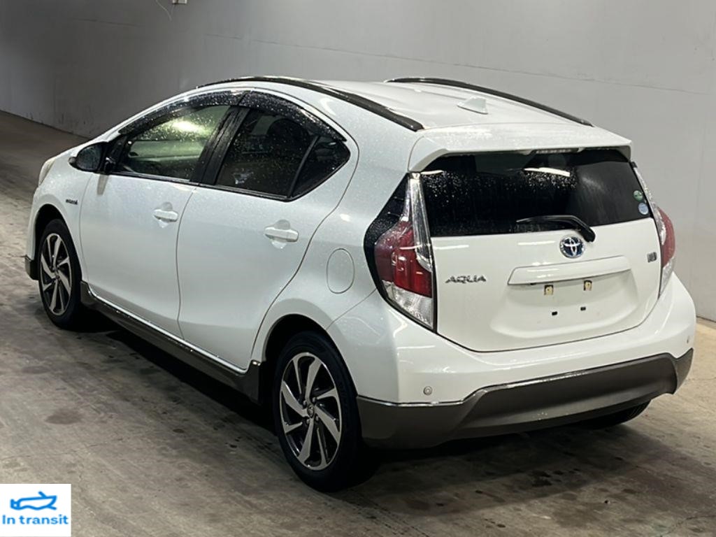 2015 Toyota Aqua