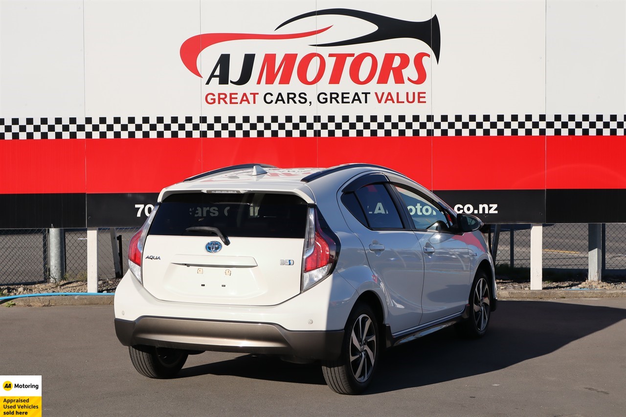 2015 Toyota Aqua