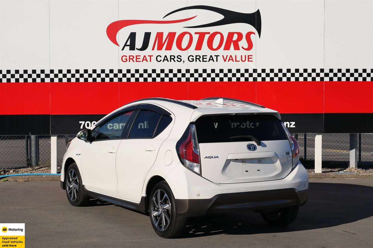 2015 Toyota Aqua