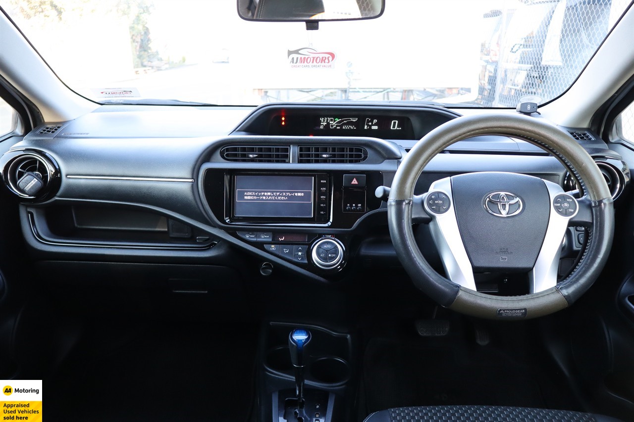 2015 Toyota Aqua