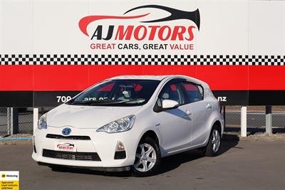 2015 Toyota Aqua - Thumbnail