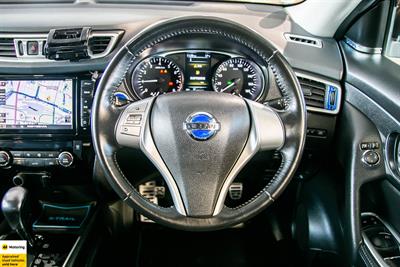 2015 Nissan X-Trail - Thumbnail