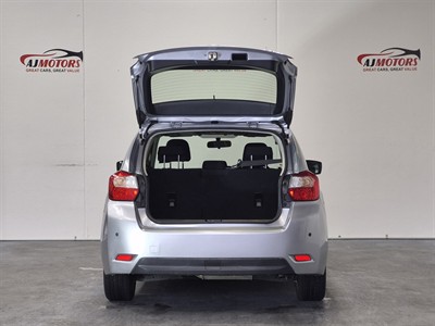 2016 Subaru Impreza - Thumbnail