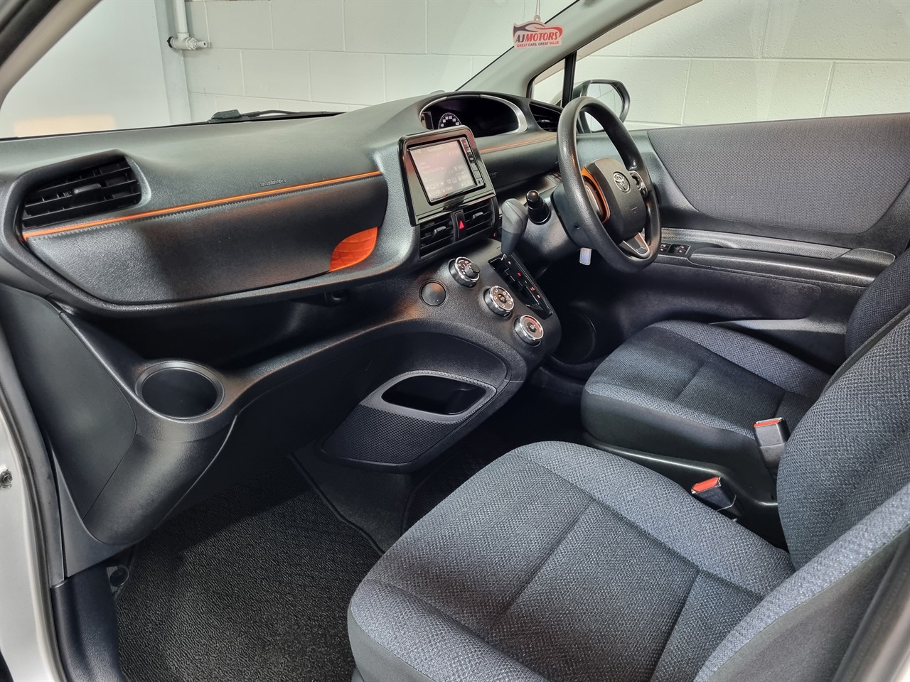 2017 Toyota Sienta