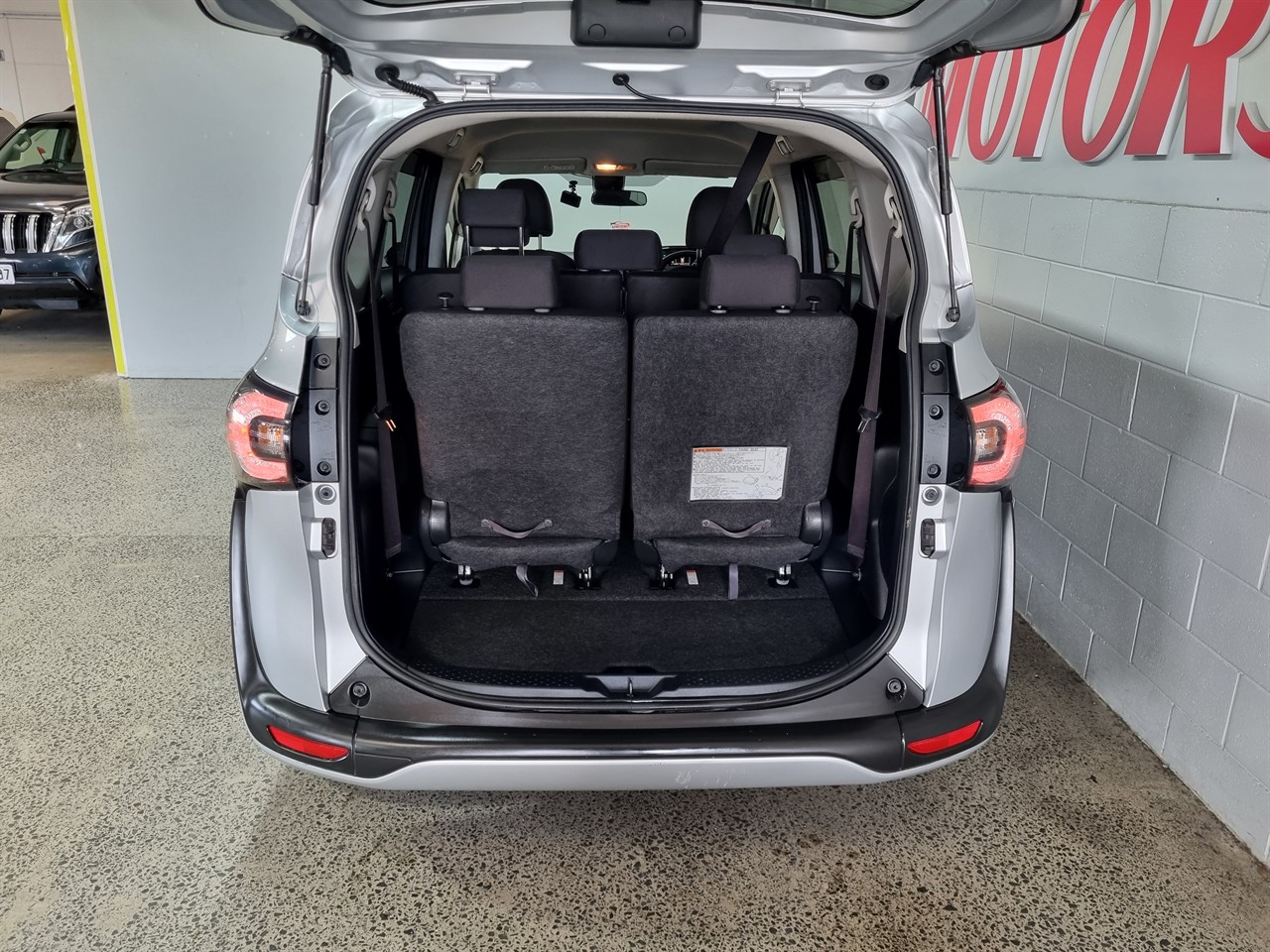 2017 Toyota Sienta
