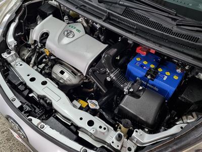 2017 Toyota Sienta - Thumbnail