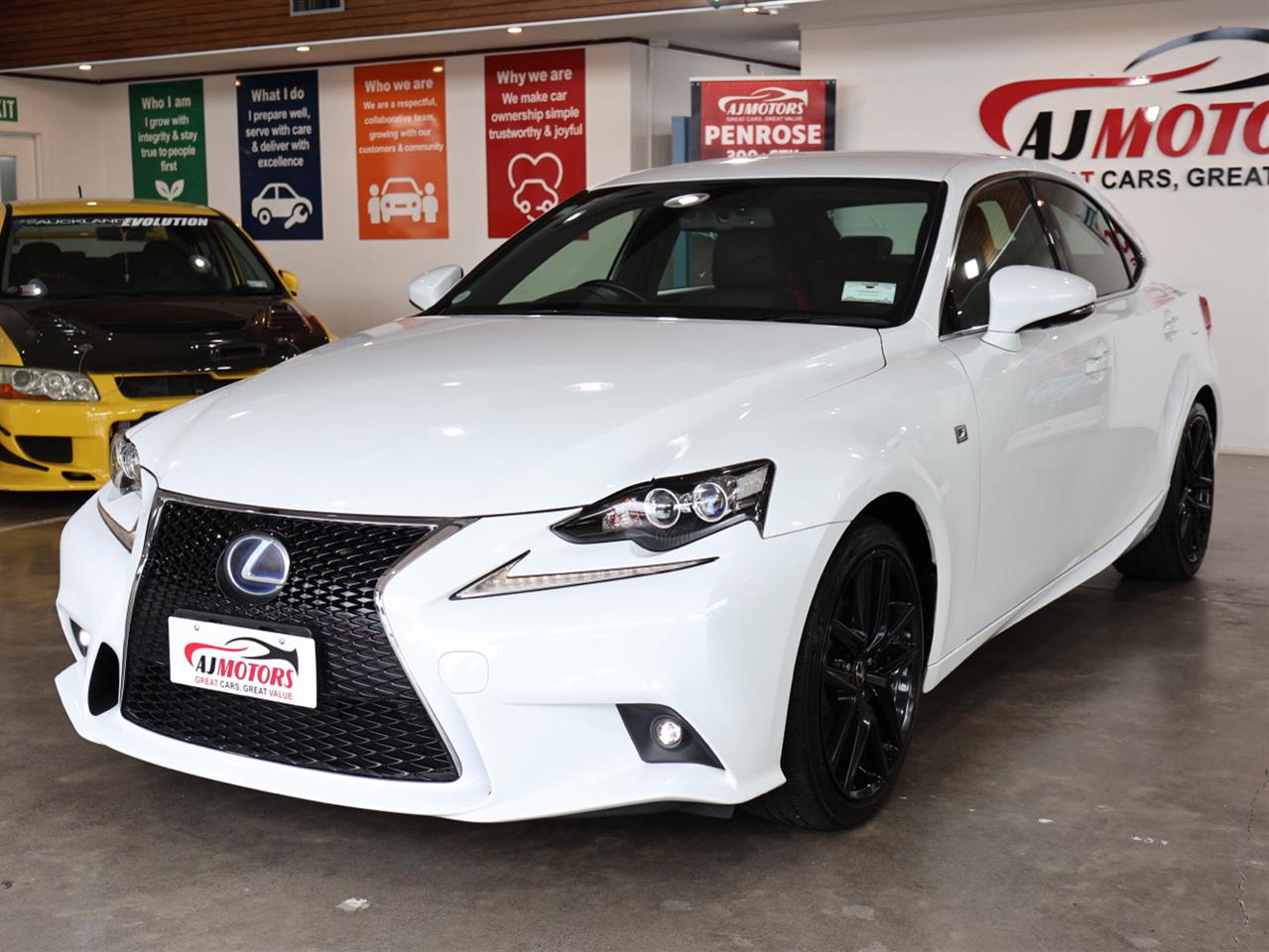 2015 Lexus IS 4D