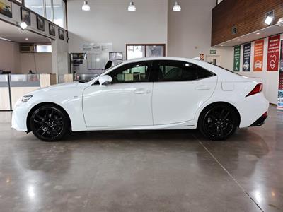 2015 Lexus IS 4D - Thumbnail