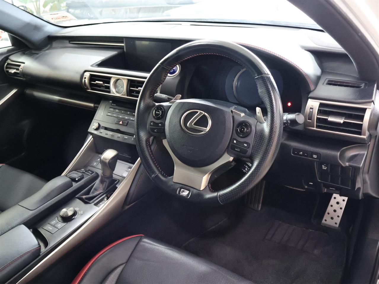 2015 Lexus IS 4D