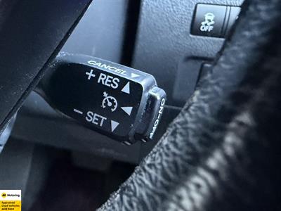 2014 Toyota Vellfire - Thumbnail