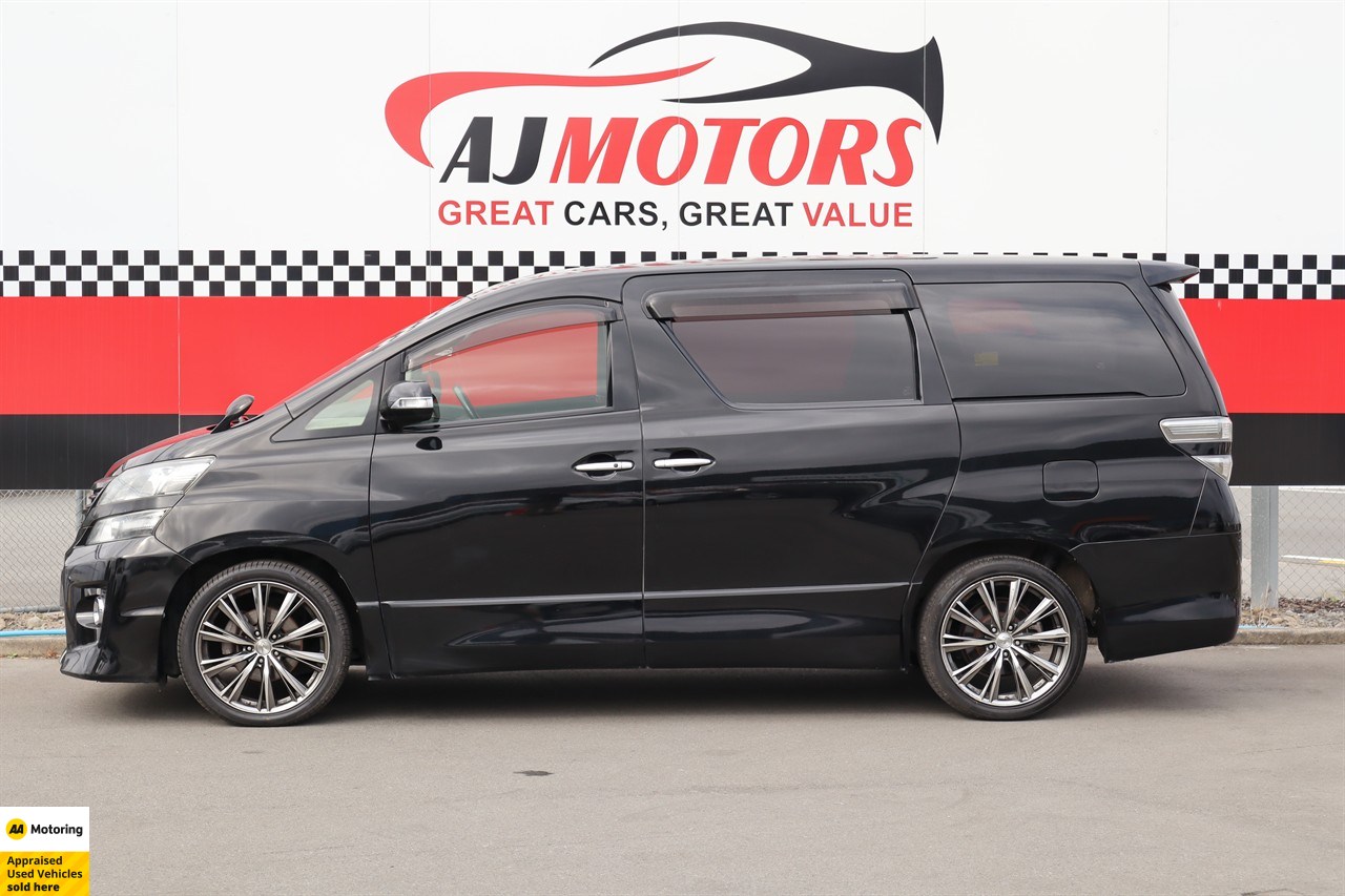 2013 Toyota Vellfire