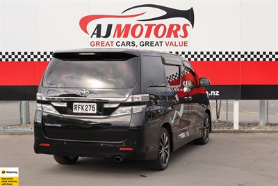 2013 Toyota Vellfire - Thumbnail