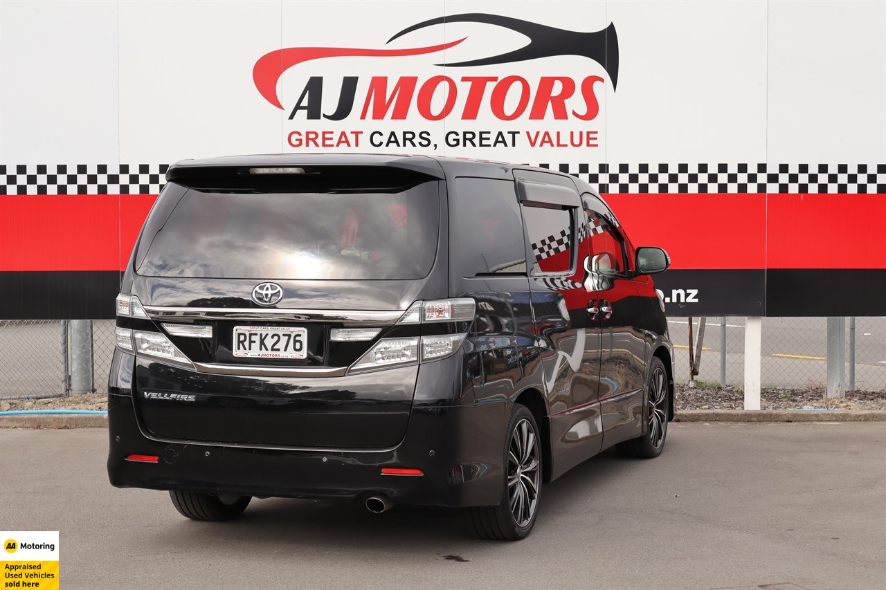 2013 Toyota Vellfire