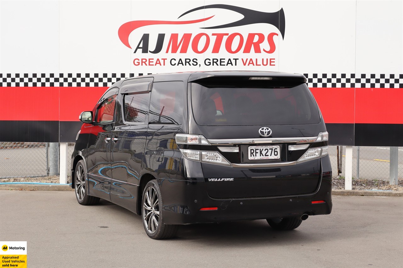 2013 Toyota Vellfire