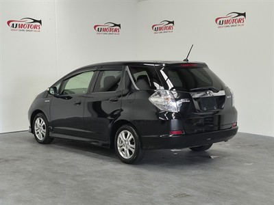 2013 Honda Fit Shuttle - Thumbnail
