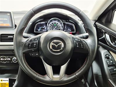2015 Mazda Axela - Thumbnail