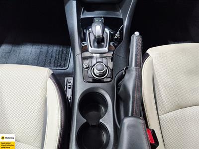 2015 Mazda Axela - Thumbnail