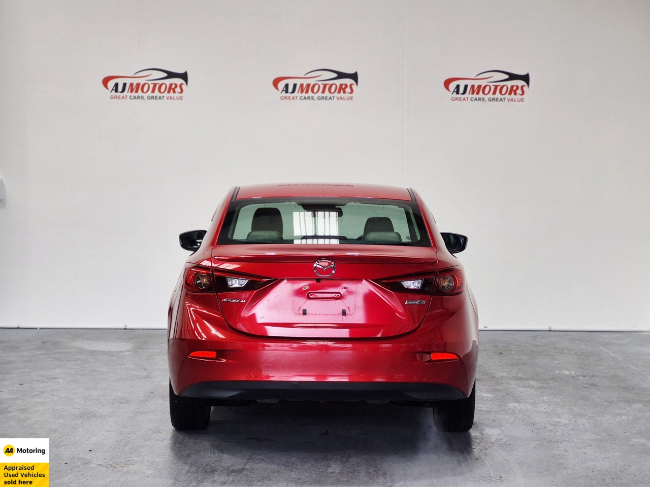 2015 Mazda Axela