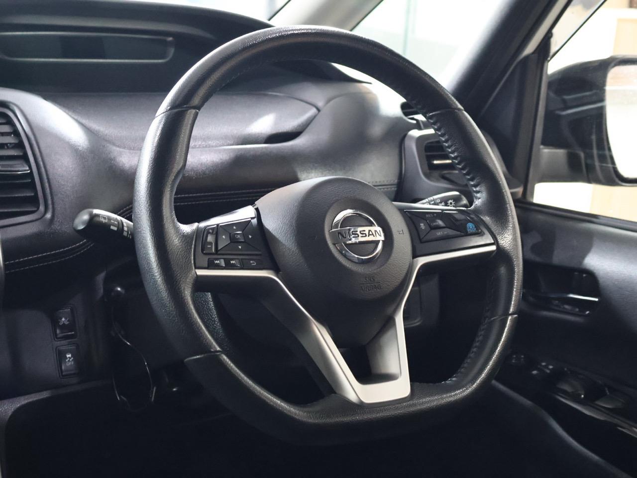 2017 Nissan Serena