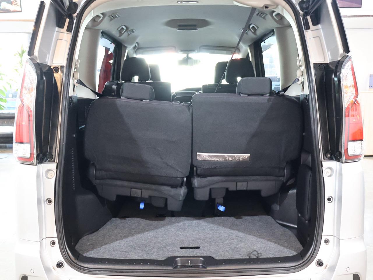 2017 Nissan Serena
