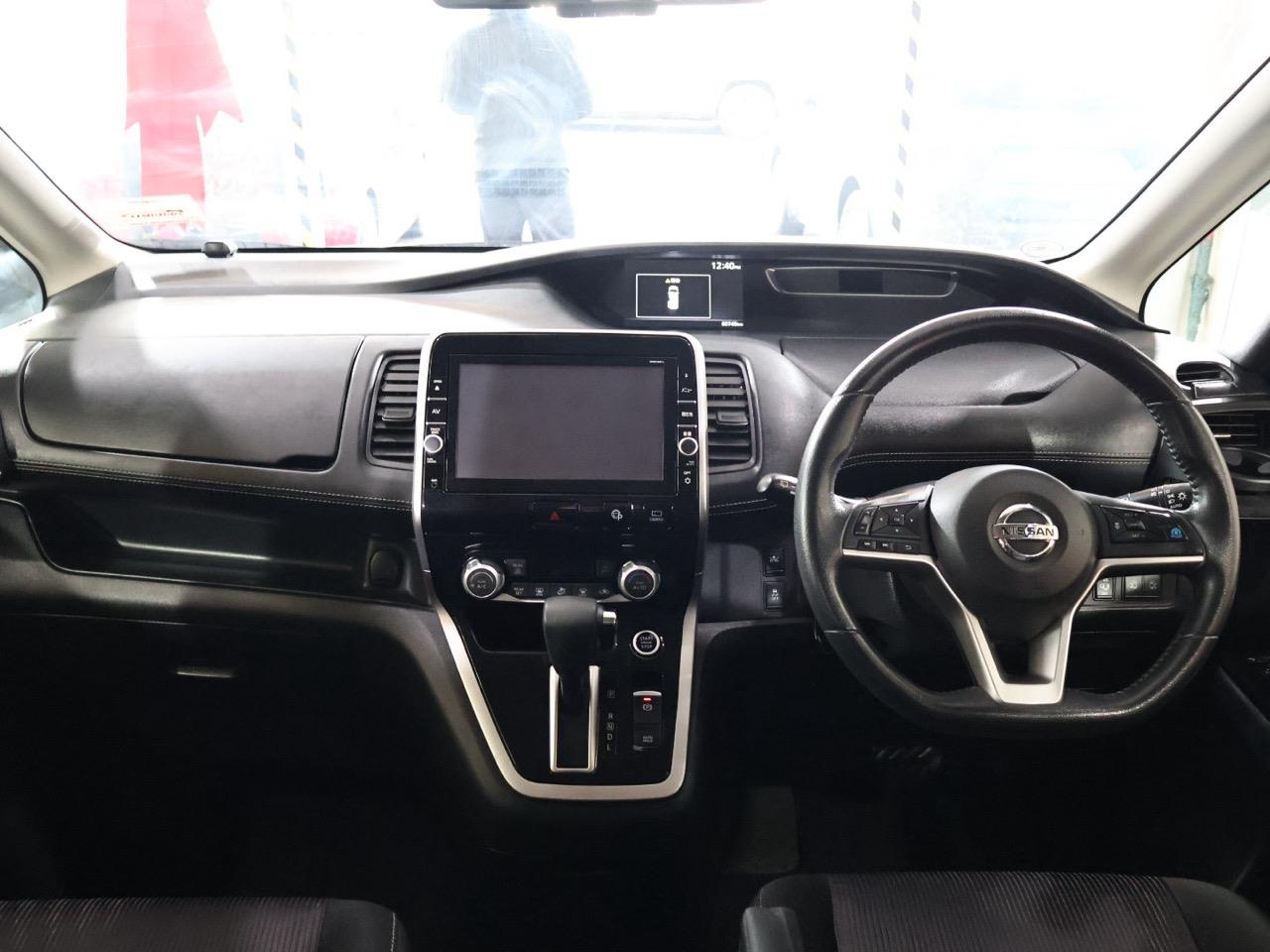 2017 Nissan Serena
