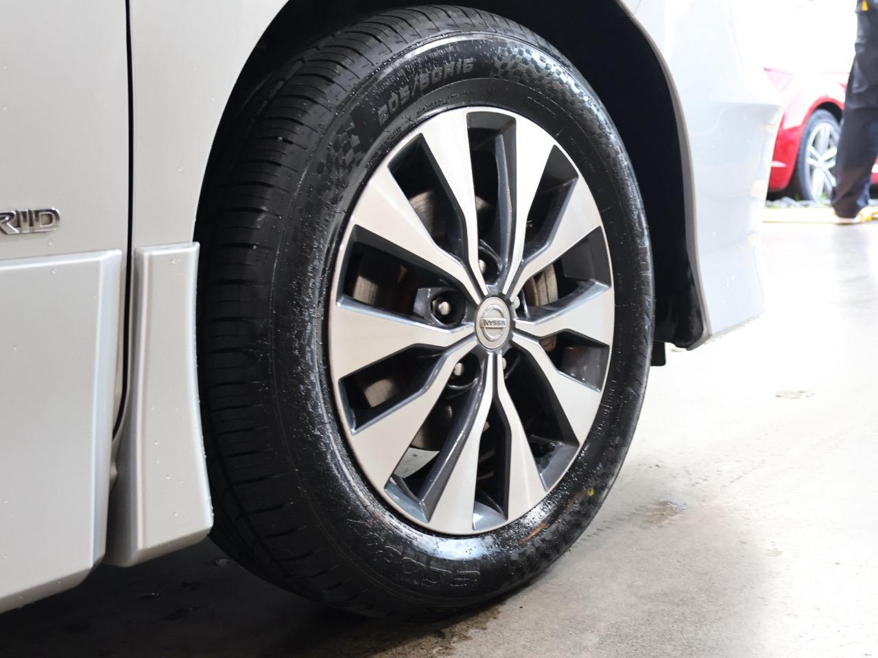 2017 Nissan Serena