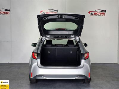 2022 Toyota Corolla - Thumbnail