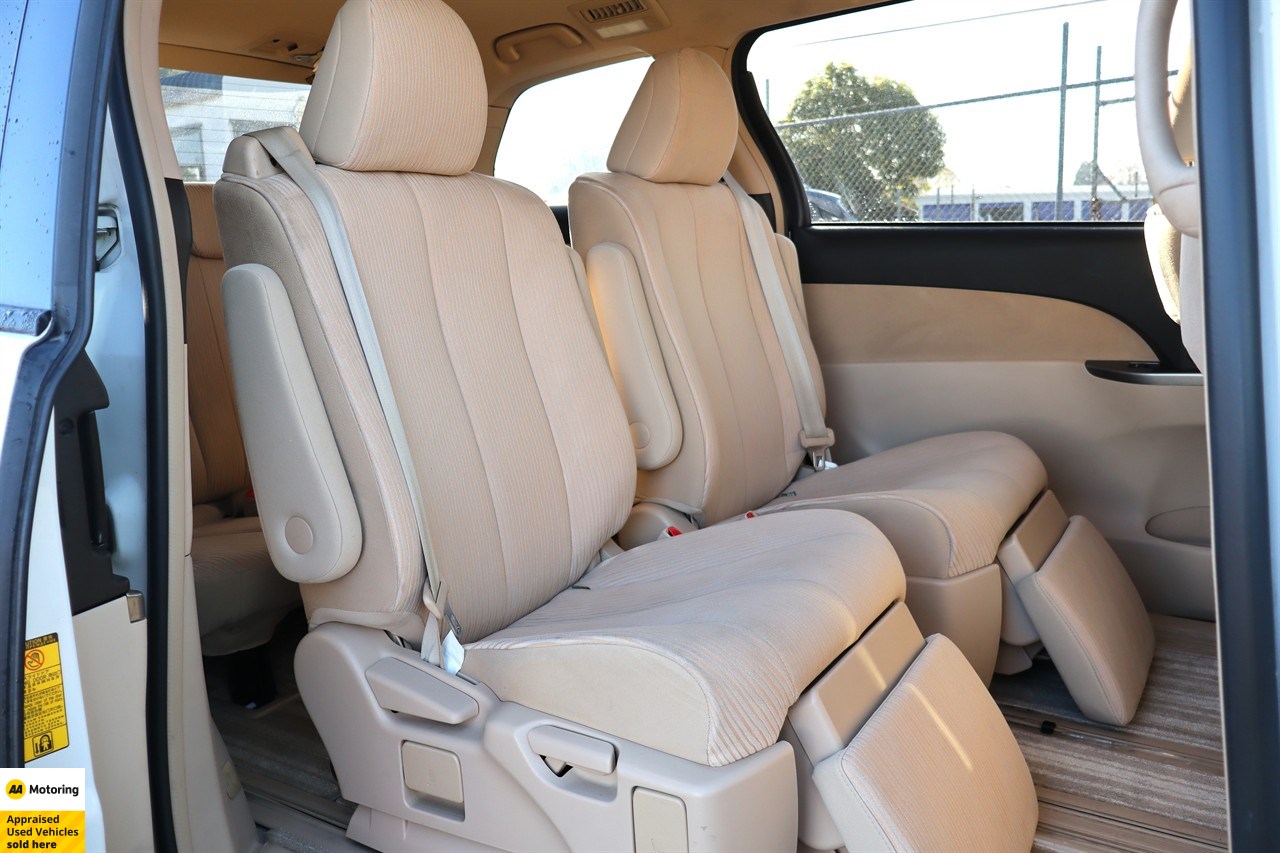 2012 Toyota Estima