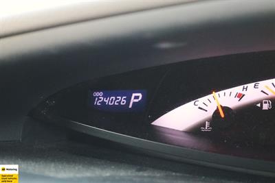 2012 Toyota Estima - Thumbnail