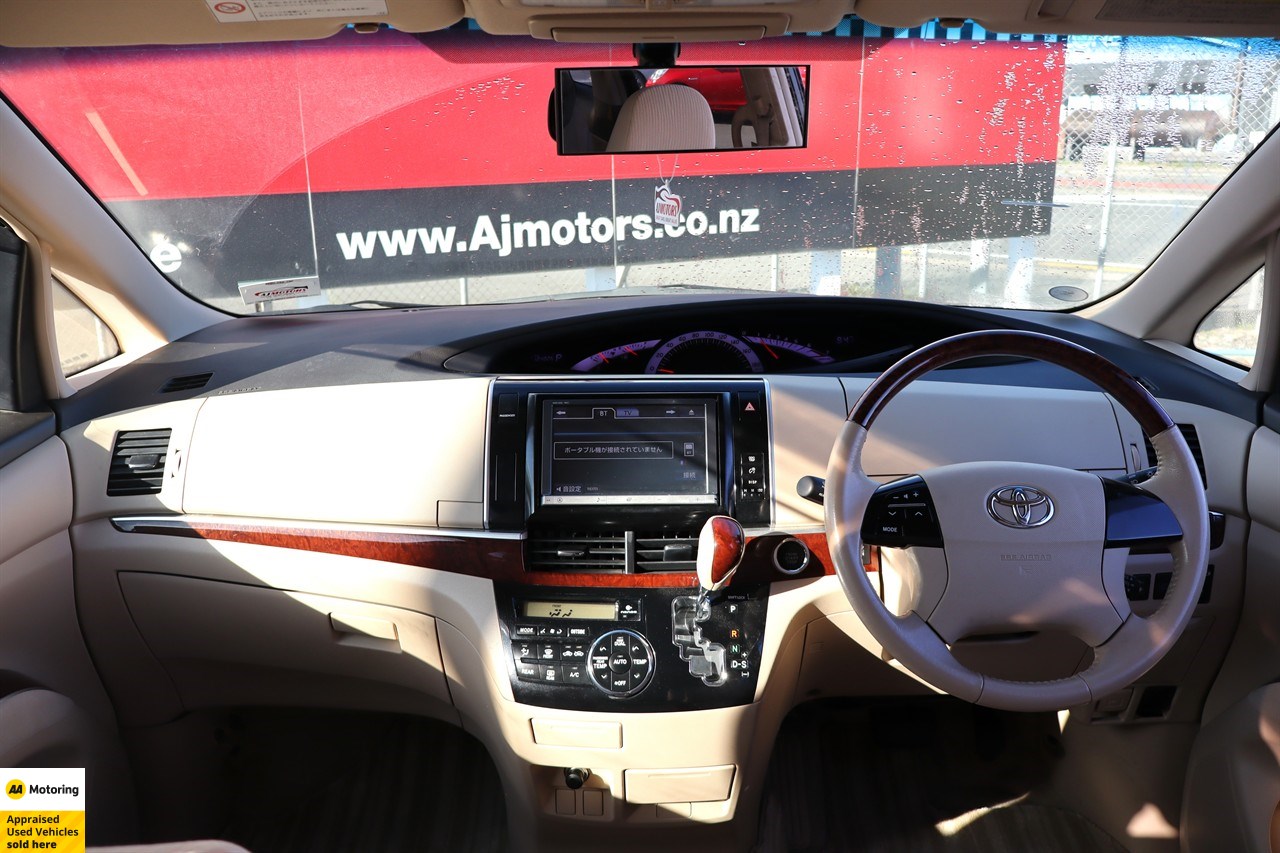 2012 Toyota Estima