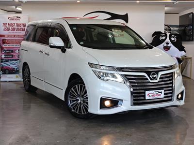 2017 Nissan Elgrand - Thumbnail