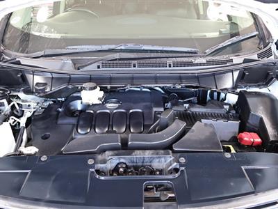 2017 Nissan Elgrand - Thumbnail