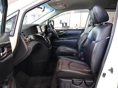 2017 Nissan Elgrand - Thumbnail