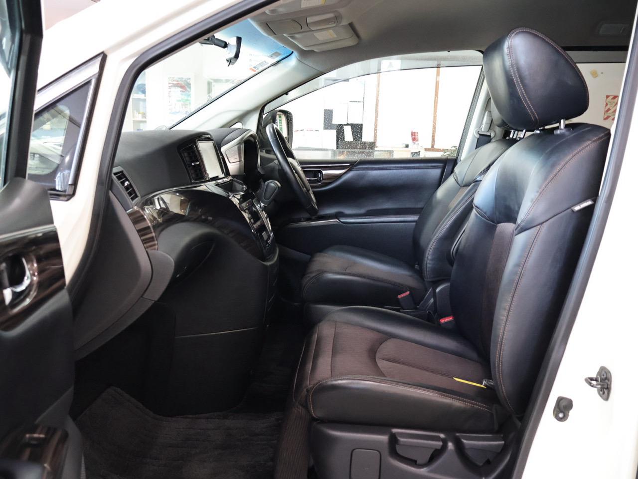 2017 Nissan Elgrand
