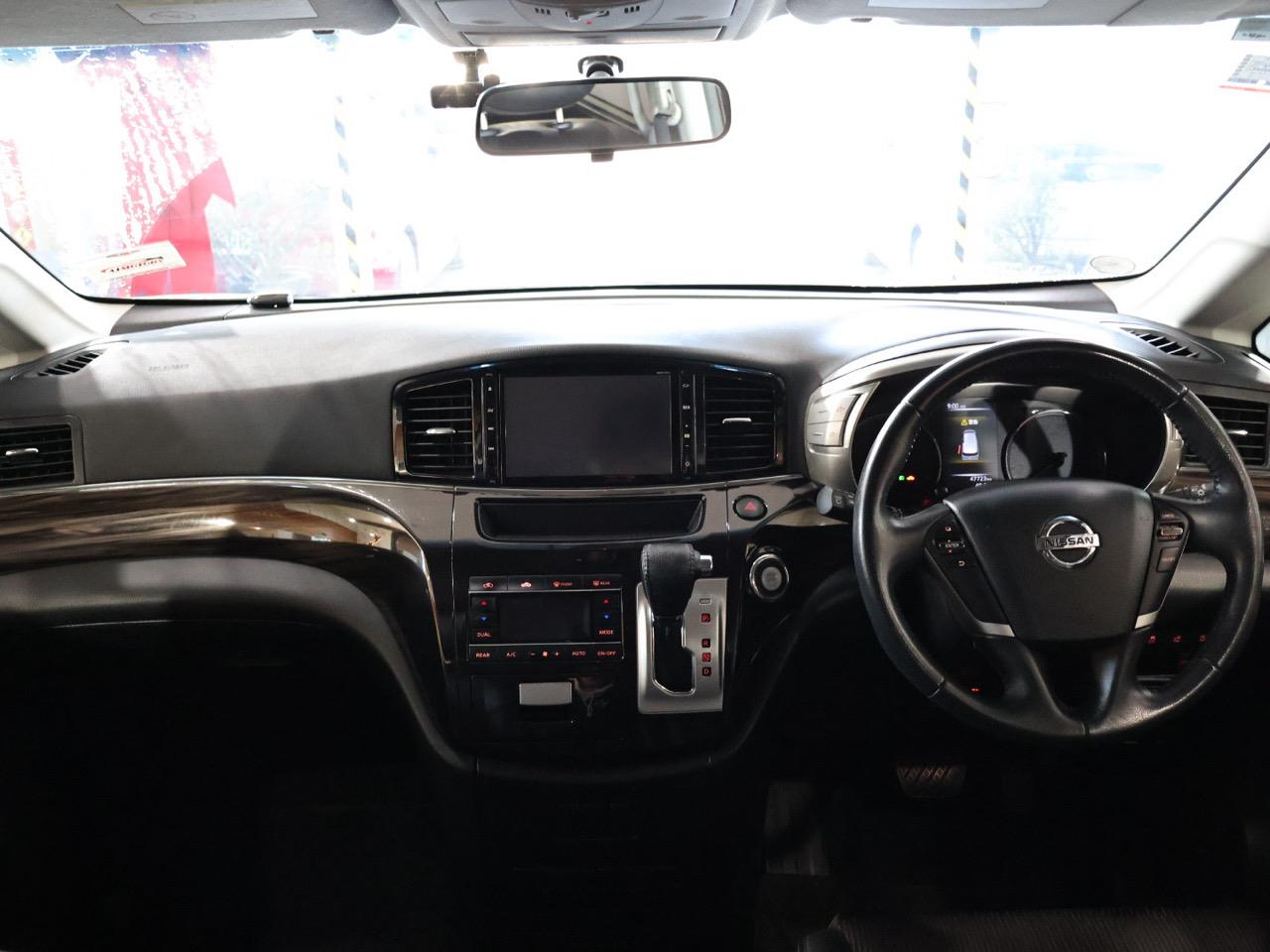 2017 Nissan Elgrand