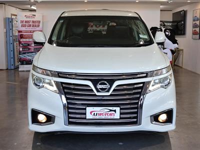 2017 Nissan Elgrand - Thumbnail