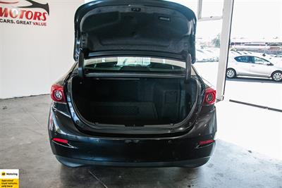 2017 Mazda Axela - Thumbnail