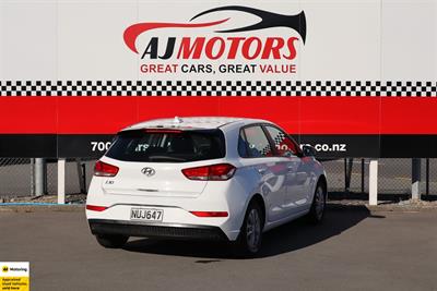 2021 Hyundai i30 - Thumbnail