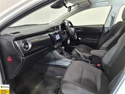 2018 Toyota Corolla - Thumbnail