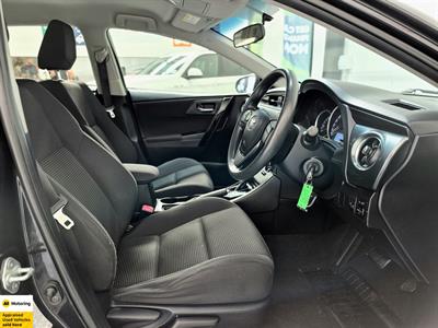 2015 Toyota Corolla - Thumbnail